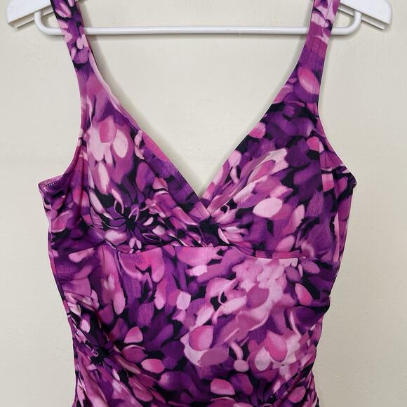 Miraclesuit Slimming One-Piece Swimsuit‎ Pink Purple Floral Ruching Control Sz 8 - Picture 3 of 11